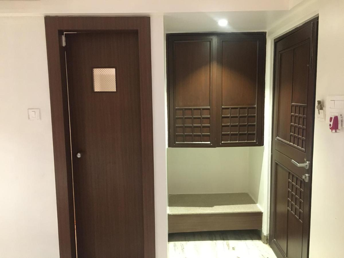Pravasi Residency Villa Thána Kültér fotó